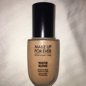Make Up For Ever Water Blend Foundation